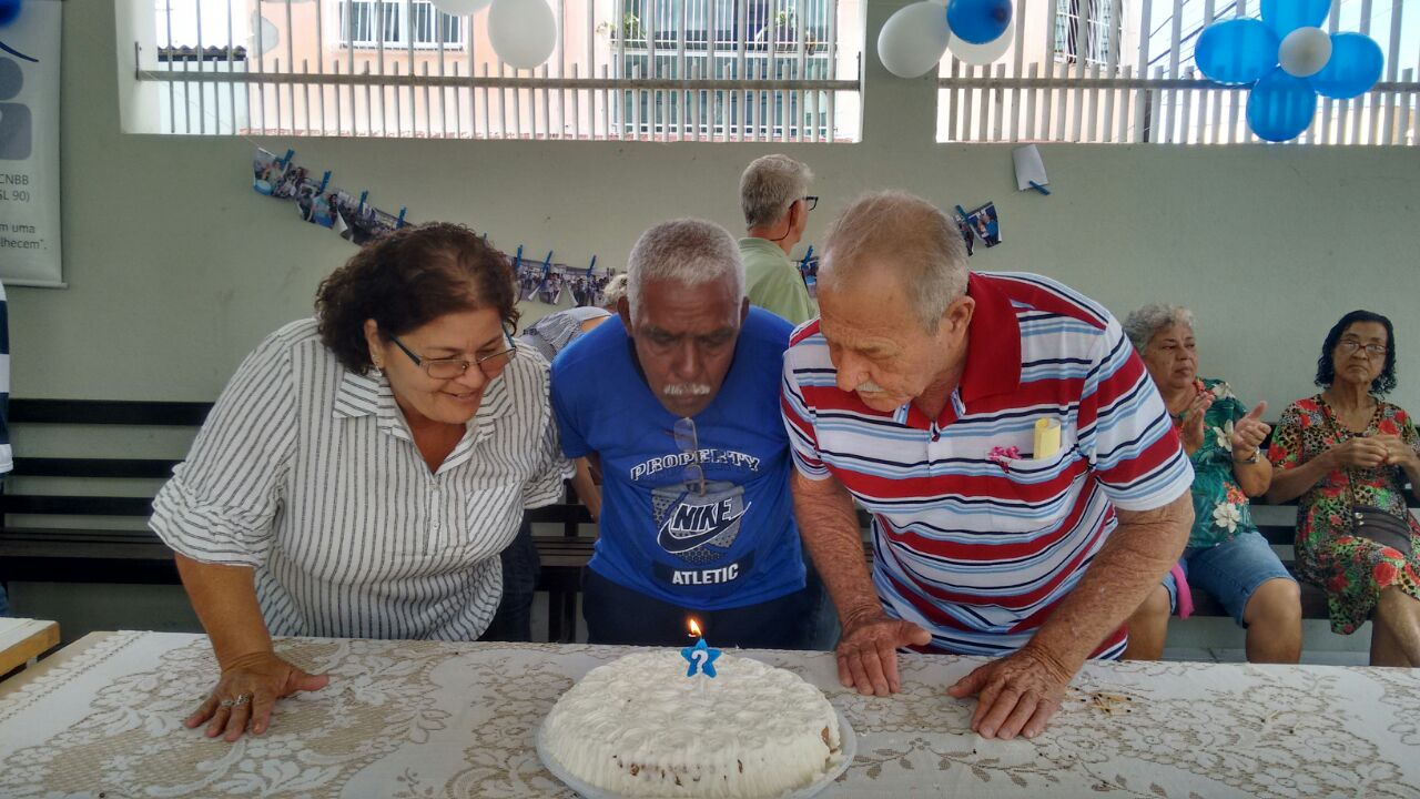 es_4.jpg - 164,78 kB