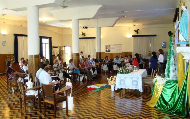 assembleia02.jpg - 123,69 kB