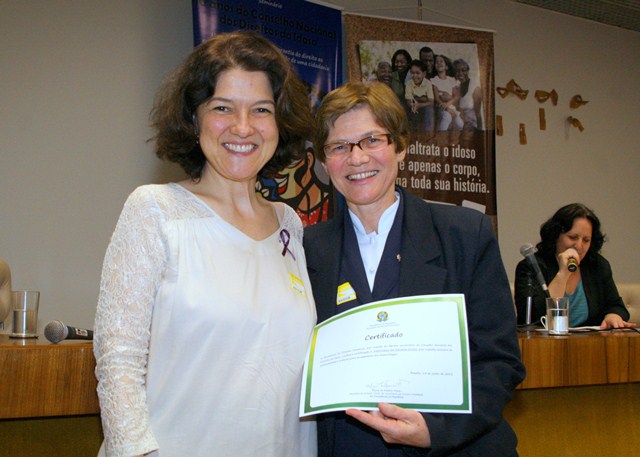 cndi01.jpg - 75,26 kB