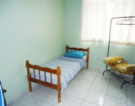 54317med266369-quarto-simples-com-banheiro-coletivo-de-uma-a-cinc.jpg - 7,74 kB